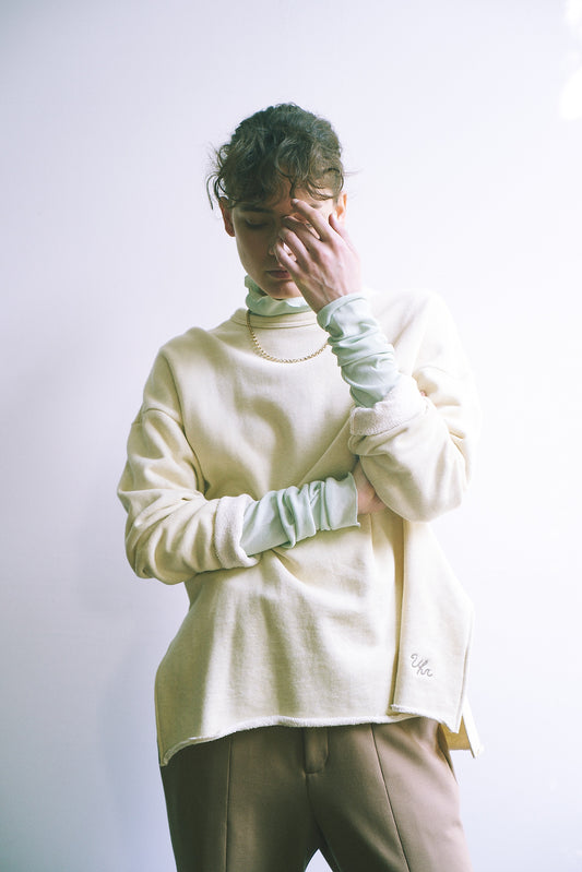 Food Waste Dyed Sweat Shirt