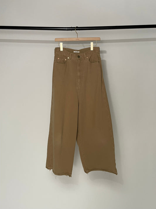 Wide Loose Chino