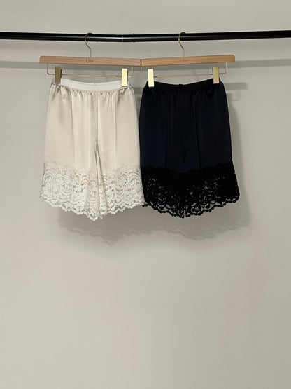 Lace Short Pants