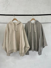 Zip up Hoodie