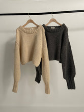 Short Hand Knit Pull-over