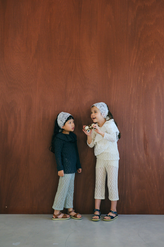 Shrink Lace Pants