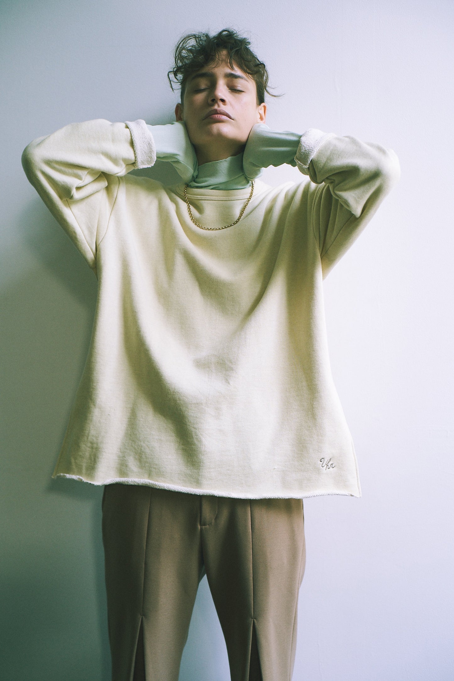 Food Waste Dyed Sweat Shirt